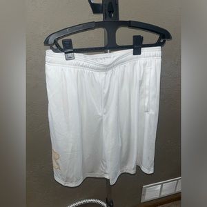 White under armor shorts